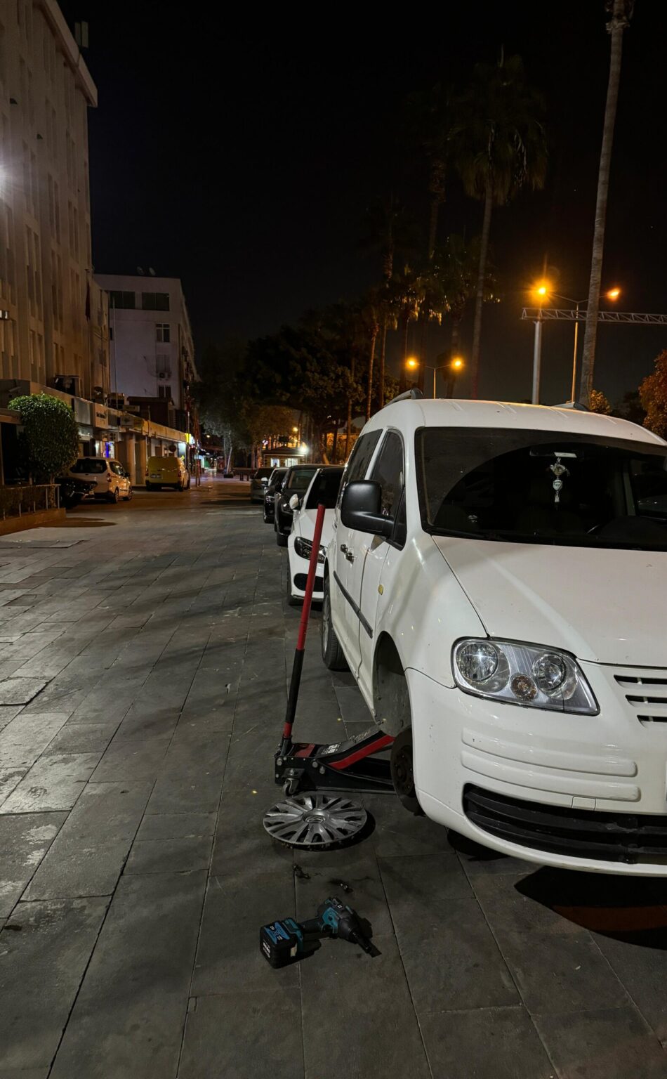 Gök-Las Lastikçilik - Lastik Hizmeti 2